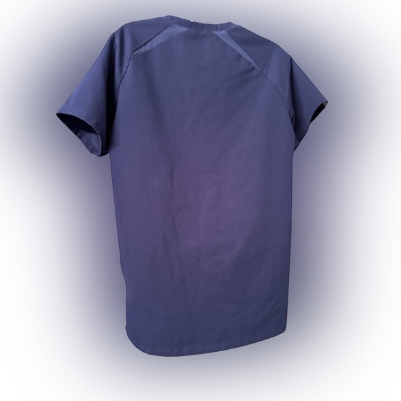 Figs Tela Scrub Top navy - Picture 6 of 8